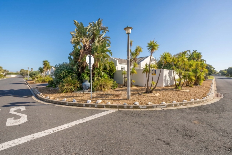 3 Bedroom Property for Sale in Sunningdale Western Cape